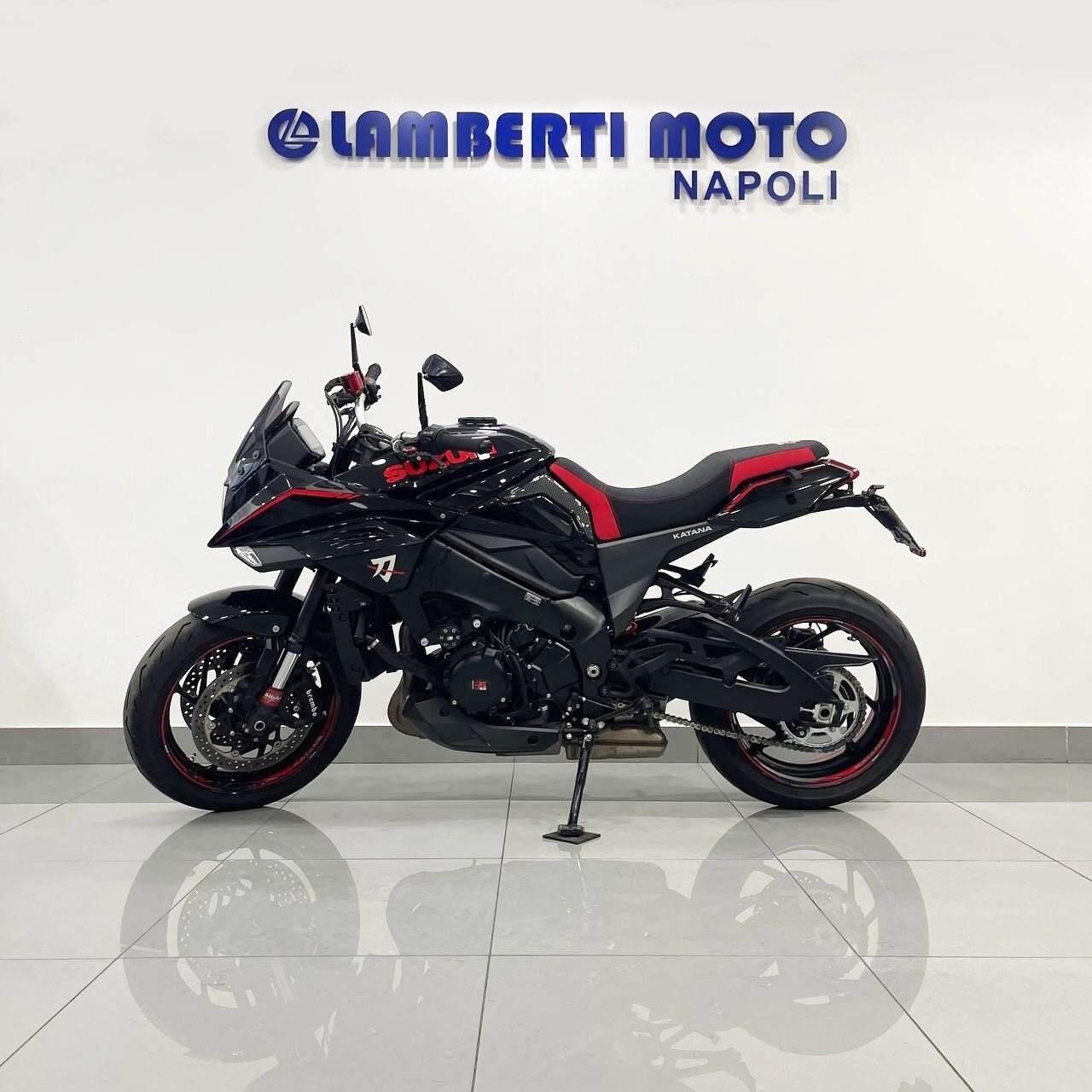 SUZUKI KATANA 1000 JINDACHI COME NUOVA 2021