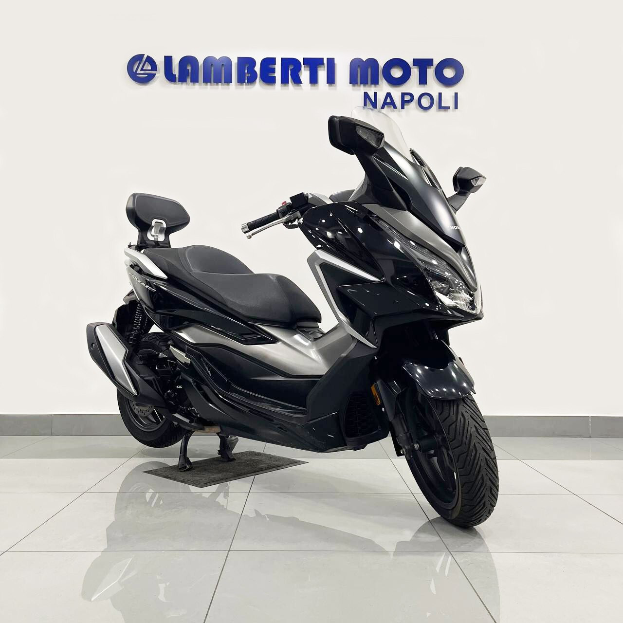 HONDA FORZA 350 – ANNO 2021 Chilometraggio: 25.471 km - immagine 2