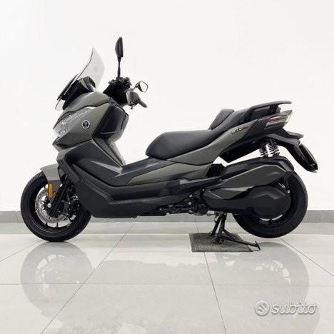 Voge Sr4 400 Max Dark Olive Metallic 2026 - immagine 2