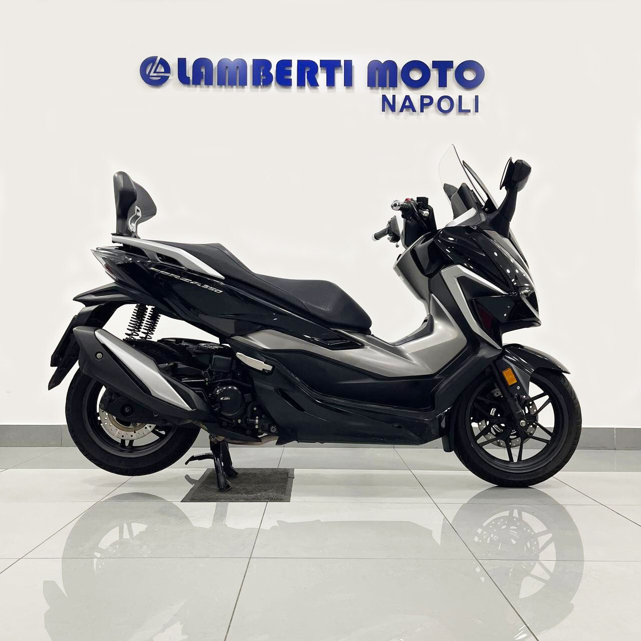 HONDA FORZA 350 – ANNO 2021 Chilometraggio: 25.471 km - immagine 3