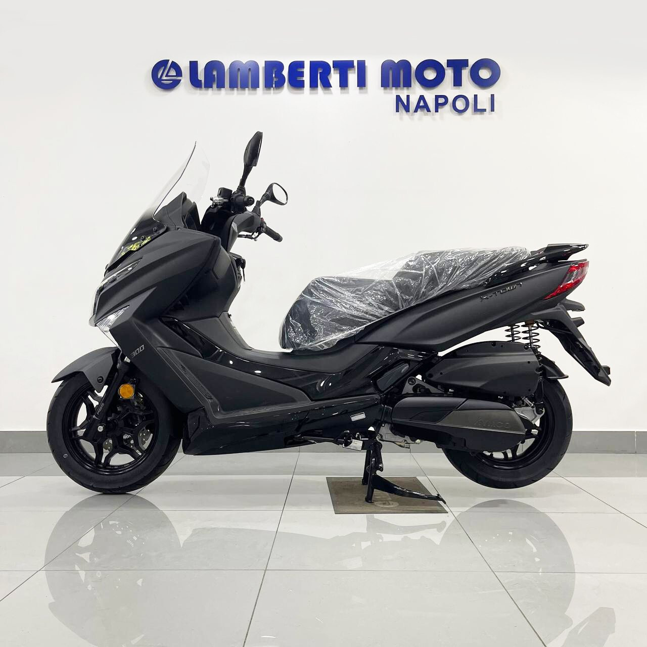 Kymco Xtown X Town 300 2026 Nero Opaco