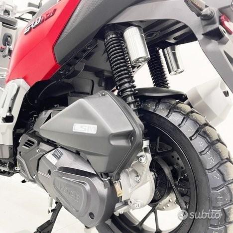Voge Sfida Sr1 Adv 125 Metallic Red 2026 - immagine 6