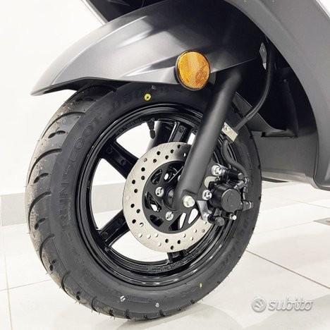 Suzuki Burgman 125 Ex Executive nero dubai 2026 - immagine 7