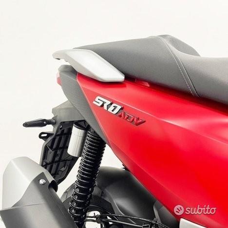 Voge Sfida Sr1 Adv 125 Metallic Red 2026 - immagine 7
