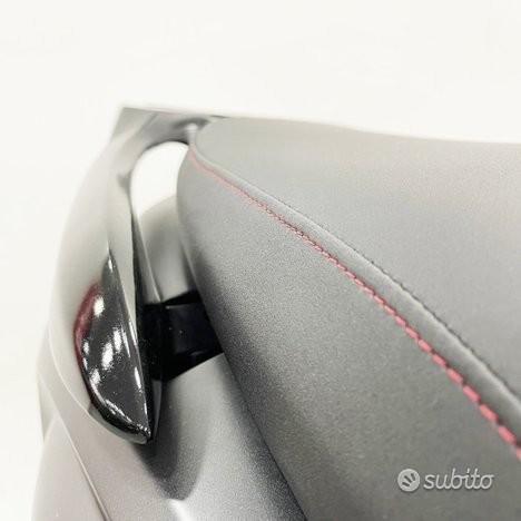 Suzuki Burgman 125 Ex Executive nero dubai 2026 - immagine 11